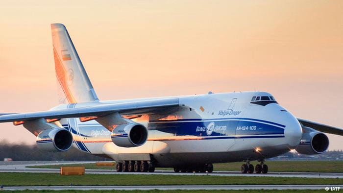Самолеты крупнейшего в РФ грузового авиаперевозчика полностью остановили полеты