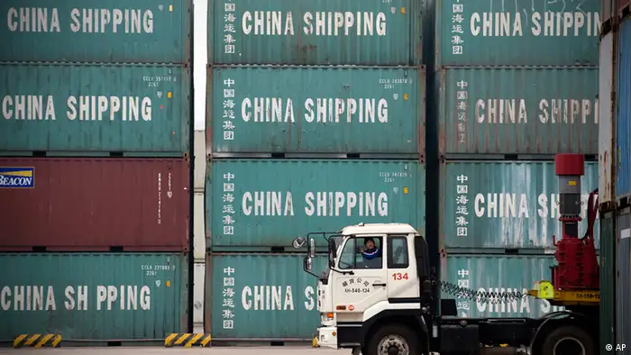 Symbolbild China Handel Containerschiff