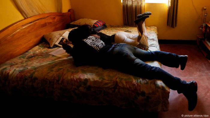 Symbolbild Homosexualität Afrika Lesbisches Paar