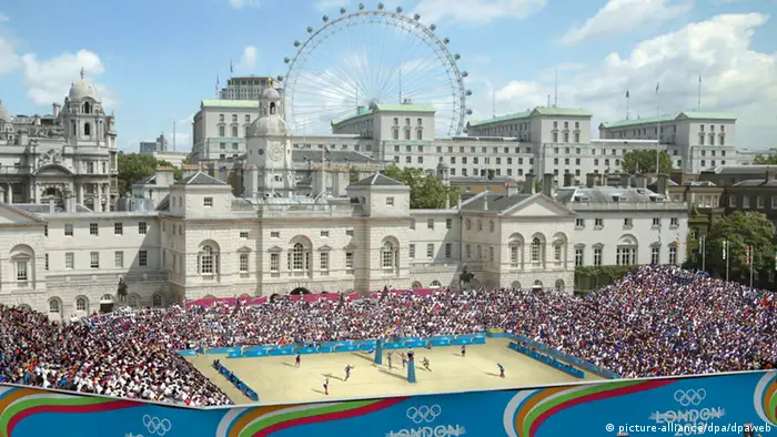 A computer generated image showing Horse Guards Parade in London, with the London Eye ferris wheel in the background, which will stage the beach volleyball event should the capital win its bid to hold the Summer Olympic Games in 2012. The IOC announced Wednesday 06 July 2005 that London will host the 2012 Olympic Games. EPA/HO +++(c) dpa - Bildfunk+++