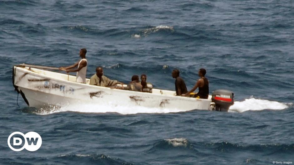 Crew Freed From Somali Pirates – DW – 12/23/2012