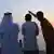 صورة رمزية من استطلاع الهلال بالعين المجردة على سواحل البحرين (صورة من الأرشيف)