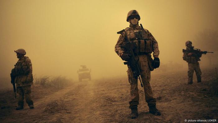 Deutsche Soldaten im Einsatz in Afghanistan - Foto: Joker (picture-alliance)