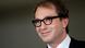 Berlin/ CSU-Generalsekretaer Alexander Dobrindt laechelt am Sonntag (04.03.12) in Berlin im Kanzleramt auf einer Pressekonferenz zum Schwarz-Gelben Koalitionsausschuss. Der erste Koalitionsausschuss nach vier Monaten ist am Sonntag in Berlin in demonstrativer Harmonie zu Ende gegangen. Nach zweieinhalb Stunden verkuendeten die drei Generalsekretaer der Parteien der schwarz-gelben Koalition im Kanzleramt grundsaetzliche Einigung zu verschiedenen Themen, die in "guter Kameradschaft" erreicht worden seien. Damit wollten Union und FDP insbesondere nach den Querelen um die Nominierung des Bundespraesidentenkandidaten Joachim Gauck vor zwei Wochen Handlungsfaehigkeit beweisen. (zu dapd-Text) Foto: Timur Emek/dapd Berlin/ CSU-Generalsekretaer Alexander Dobrindt laechelt am Sonntag (04.03.12) in Berlin im Kanzleramt auf einer Pressekonferenz zum Schwarz-Gelben Koalitionsausschuss. Der erste Koalitionsausschuss nach vier Monaten ist am Sonntag in Berlin in demonstrativer Harmonie zu Ende gegangen. Nach zweieinhalb Stunden verkuendeten die drei Generalsekretaer der Parteien der schwarz-gelben Koalition im Kanzleramt grundsaetzliche Einigung zu verschiedenen Themen, die in "guter Kameradschaft" erreicht worden seien. Damit wollten Union und FDP insbesondere nach den Querelen um die Nominierung des Bundespraesidentenkandidaten Joachim Gauck vor zwei Wochen Handlungsfaehigkeit beweisen. (zu dapd-Text) Foto: Timur Emek/dapd