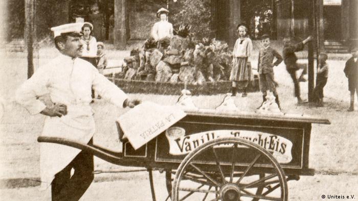 Eiswagen in Wien um 1900