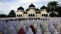 Tujuh Fakta Syariah Islam Di Aceh – DW – 18.10.2016