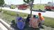 Bystanders sit in the shade at the scene of a shooting inside The Sikh Temple in Oak Creek, Wis, Sunday, Aug 5, 2012. Greenfield Police Chief Bradley Wentlandt says tactical officers have been through the temple where shots were fired about 10:30 a.m. Sunday. He says they found four people inside the building and three people outside. (Foto:Jeffrey Phelps/AP/dapd) Bystanders sit in the shade at the scene of a shooting inside The Sikh Temple in Oak Creek, Wis, Sunday, Aug 5, 2012. Greenfield Police Chief Bradley Wentlandt says tactical officers have been through the temple where shots were fired about 10:30 a.m. Sunday. He says they found four people inside the building and three people outside. (Foto:Jeffrey Phelps/AP/dapd)