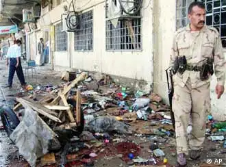 暴力袭击事件已是伊拉克街景之一。这是6月发生在库尔库克的一次恐怖袭击