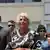 Die Grünen-Vorsitzende Claudia Roth besucht am Mittwoch (08.08.2012) in Antakya (Türkei) das Büro des türkischen Roten Halbmondes, um sich über die Hilfe für syrische Flüchtlinge zu informieren. Foto: Carsten Hoffmann dpa (zu dpa «Roth warnt vor religiöser Eskalation im Syrien-Konflikt» vom 08.08.2012) +++(c) dpa - Bildfunk+++