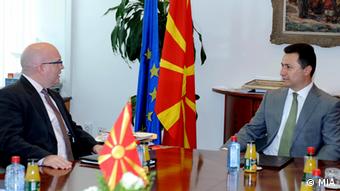 Nikola Gruevski und Philip Reeker in Skopje