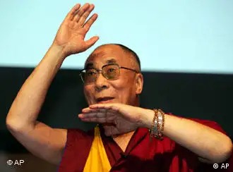 达赖喇嘛不要独立，只要求高度自治