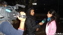 Gazetarë romë në përgatitje të emisionit televiziv