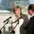 Bundeskanzlerin Angela Merkel (CDU) und Frankreichs Präsident Francois Hollande sprechen am Donnerstag (23.08.2012) im Bundeskanzleramt in Berlin zu Beginn eines Arbeitstreffens zu den Medienvertretern. Foto: Guido Bergmann/Bundesregierung dpa +++(c) dpa - Bildfunk+++