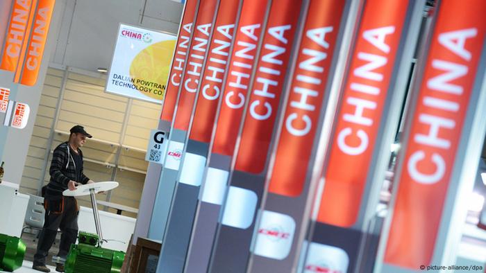 Symbolbild China Deutschland Visum Geschäftsreisende