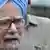 epa03371172 Indian Prime Minister Dr. Manmohan Singh addresses the media after he was shouted down by opposition politicians in the lower house of Parliament in New Delhi, India, 27 August 2012. The Prime minister denied allegations of wrongdoing, following a report that the country lost 33 billion dollars by allocating coal mine licences instead of auctioning them. Singh stated that any allegations of impropriety are without basis and unsupported by the facts. EPA/STR +++(c) dpa - Bildfunk+++