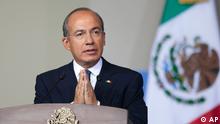 Mexico's President Felipe Calderon delivers his state-of-the-nation address to Congress in Mexico City, Monday, Sept. 3, 2012. Calderon delivered his final state-of-the-nation speech on Monday, trying to cement his legacy as the president who stabilized the economy and took on the country's entrenched organized crime groups, putting Mexico on the road to rule of law. (Foto:Alexandre Meneghini/AP/dapd)