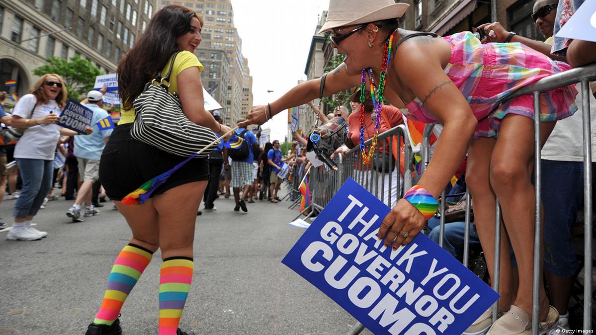 Трамп заверил геев во всем мире в своей поддержке – DW – 01.06.2019