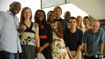 Teilnehmer des East4South Projektes 2012 der DW Akademie. Ziel des Projektes ist es, dass osteuropäische und afrikanische Journalisten in einem Zweierteam gemeinsam in einem afrikanischen Land recherchieren. Im September 2012 kamen die Teilnehmer für ein Abschlusstreffen zur DW in Bonn (DW Akademie).