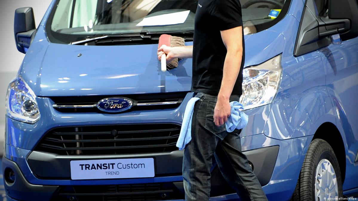 Ford axes 1,500 British jobs DW 10/25/2012