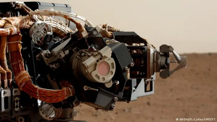 Kameras an der Spitze des Greifarms von Curiosity.
Image credit: NASA/JPL-Caltech/MSSS