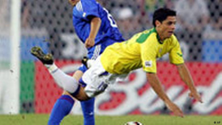 Soccer - UMBRO Cup - Brazil v Japan - Goodison Park, Liverpool