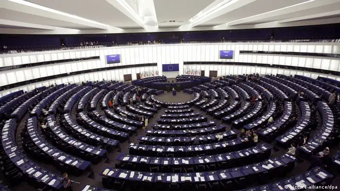 La majorité des Européens ne s'identifient pas avec le Parlement européen et son travail