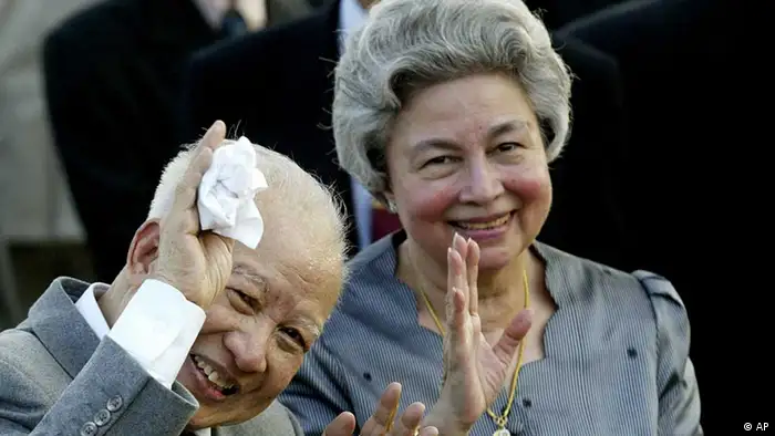Cambodia's King Norodom Sihanouk and Queen Monineath