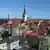 "Tallinn Ansicht": Die schmucke Altstadt von Tallinn, ehemals Reval, täuscht leicht darüber hinweg, dass vielen Esten niedrige Löhne und steigende Preise zu schaffen machen.