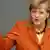 Bundeskanzlerin Angela Merkel (CDU) gibt am 18.10.2012 im Bundestag in Berlin eine Regierungserklärung ab. Foto: Wolfgang Kumm/dpa +++(c) dpa - Bildfunk+++