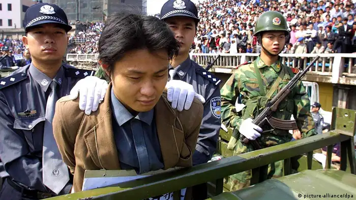 China richtet jährlich 8000 Menschen hin - Fehlurteile und Missstände