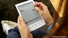 من برلين إلى شتى أنحاء العالم عبر الكتاب الإلكتروني
