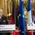 Bundesaußenminister Westerwelle (r) und sein französischer Kollege Fabius, bei einem Treffen im Juli in Paris (Foto: AP/dapd)
