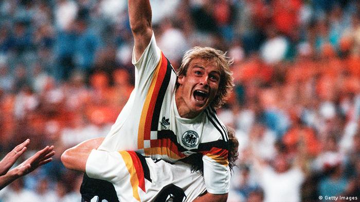 Voetbal UEFA Cup 1990 Nederland - Duitsland Jürgen Klinsmann