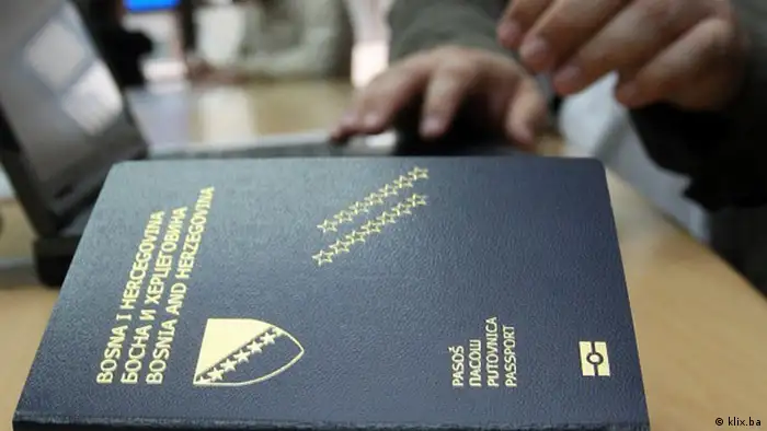 Symbolbild Bosnischer Pass