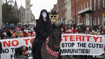 Демонстрация в Дублине против сокращения бюджетных расходов