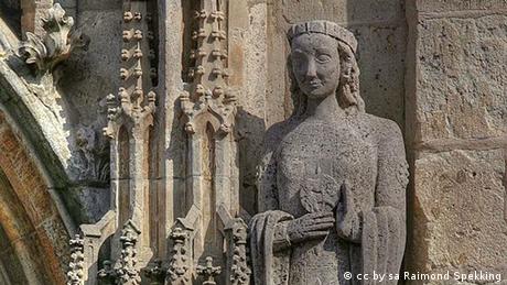 През десети век една от най забележителните жени на Средновековието –