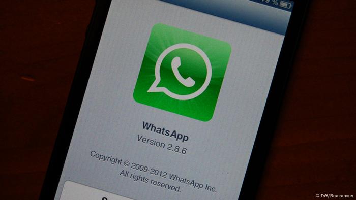 WhatsApp App Smartphone Kommunikation 20 Jahre sms 