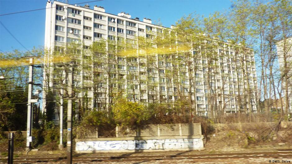 France Reimagining the Banlieue DW 02/13/2013