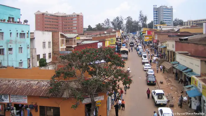 Un taux démographique élevé pour une surface très réduite, le Rwanda favorise le planning familial