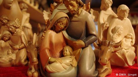 El pesebre del mercado navideño de Fráncfort del Meno.