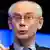 Herman Van Rompuy hebt beide Zeigefinger (Foto: REUTERS)