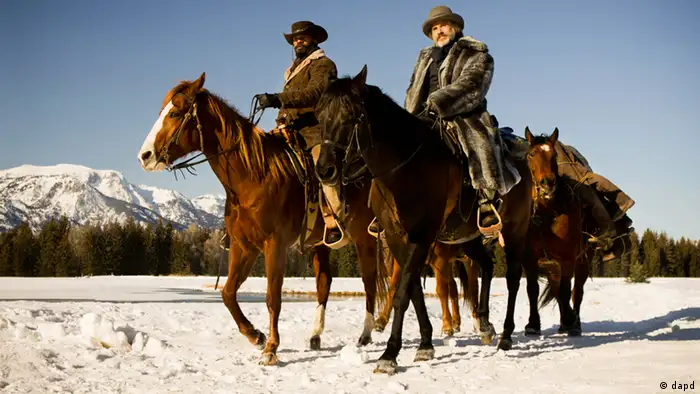 This undated publicity image released by The Weinstein Company shows, from left, Jamie Foxx as Django and Christoph Waltz as Schultz in the film, Django Unchained, directed by Quentin Tarantino. (Foto:The Weinstein Company, Andrew Cooper, SMPSP, File/AP/dapd)