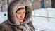 Mulher no meio da neve Mulher no meio da neve