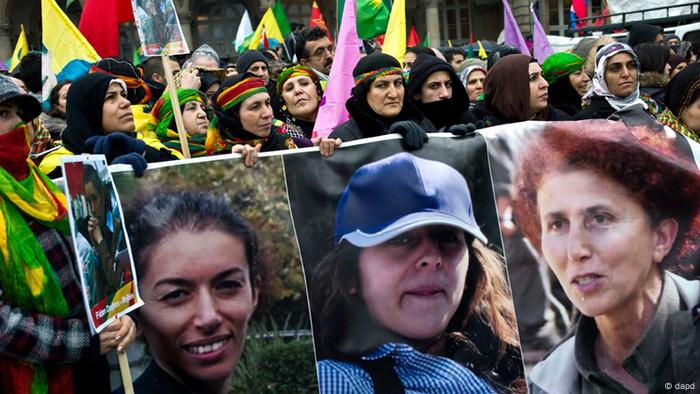 Demonstration Paris Frankreich Erschiessung kurdische Frauen (Foto: dapd)