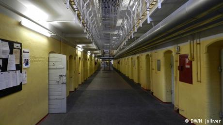 Единичните килии би трябвало да са изключение в германските затвори
