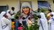 Indische Nonnen und Waisenkinder bei Feier zum 12. Todestag von Mutter Teresa (Foto: AFP/Getty Images) Indische Nonnen und Waisenkinder bei Feier zum 12. Todestag von Mutter Teresa (Foto: AFP/Getty Images)