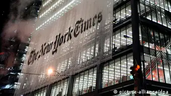 epa03562351 (FILE) A view of the New York Times building in New York, New York, USA, on 08 December 2008. The New York Times reports on 30 January 2013, that hackers with likely ties to the Chinese military have allegedly infiltrated several of its computers over the last four month, possibly in connection with a series of stories it ran on outgoing Chinese prime minister Wen Jiabao. EPA/JUSTIN LANE pixel