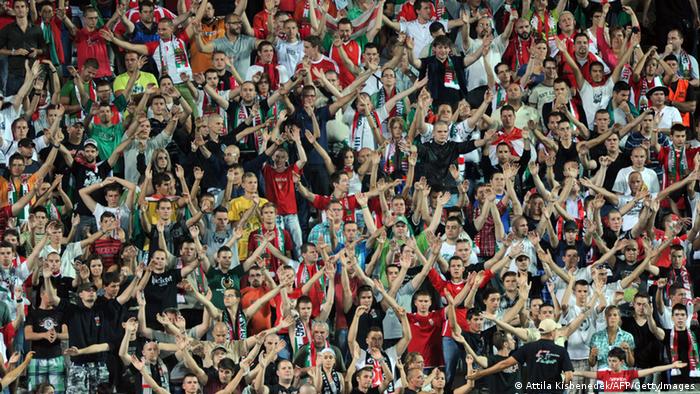 Fifa Reaffirms Racism Sanctions Against Hungary And Bulgaria Sports German Football And Major International Sports News Dw 05 02 13