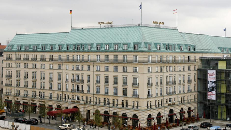 Hotel Adlon: Ein Mythos seit Kaisers Zeiten | Hin & weg | DW | 03.10.2015