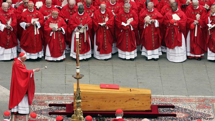 Ratzinger at Pope John Paul's funeral in 2005